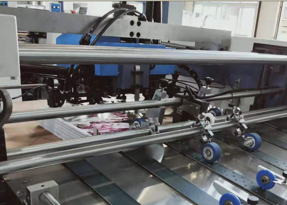 Китай Машина для производства бумажных ламинатов 100 вертикального направления промышленная - бумажная толщина 500Гсм поставщик